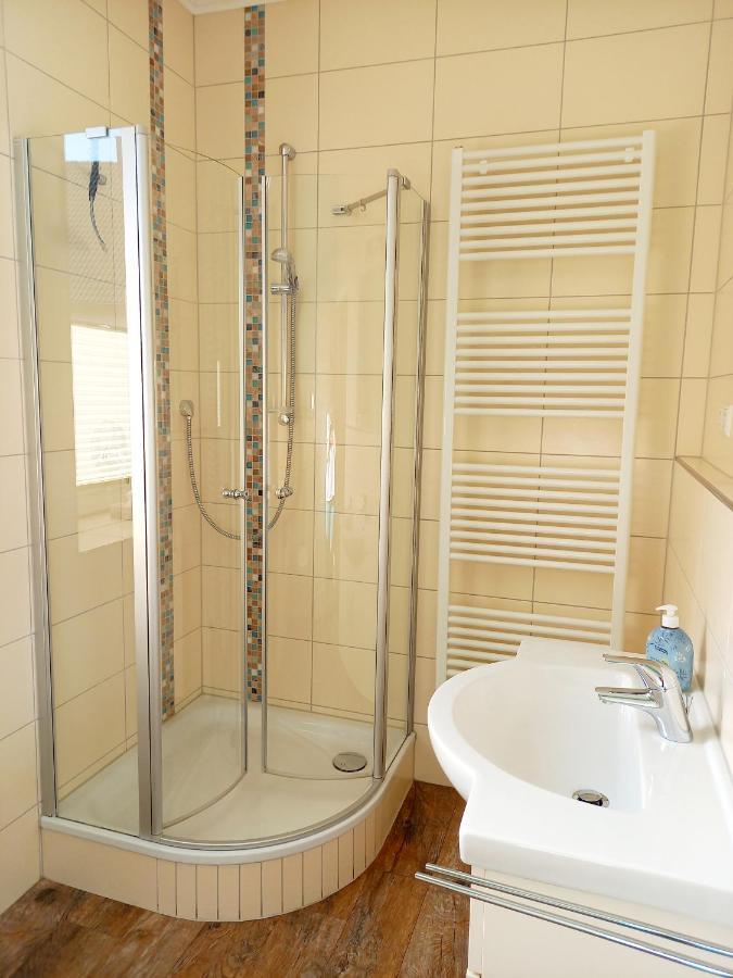 Ferienweingut Gansen / Hochgenuss 1 Apartment Ernst Ngoại thất bức ảnh